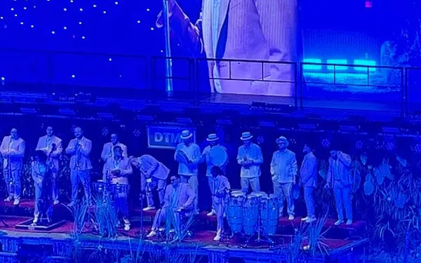 Noche Histórica en Miami: Bad Bunny Arrasa en los Premios Billboard de la Música Latina 2026 como el Máximo Ganador